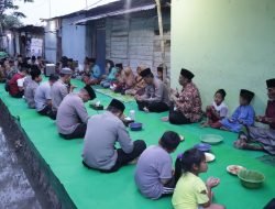 Buka Puasa Bersama Warga Slum Area, Kapolres Bojonegoro Minta Hindari Kegiatan yang Melanggar Hukum