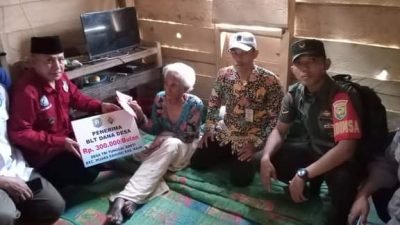 BLT-DD Tri Tunggal Bakti Kaur Sentuh Penyandang Disabilitas