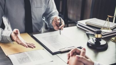 Tips Memilih Pengacara Perceraian Terbaik untuk Menyelesaikan Masalah Anda