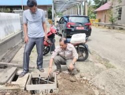 Pemdes Muara Sahung Kaur Pasang Lampu Jalan
