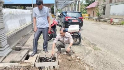 Pemdes Muara Sahung Kaur Pasang Lampu Jalan