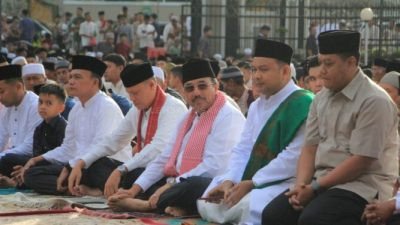 Pemkab Pasaman Laksanakan Sholat Idul Fitri 1444 H di Halaman Kantor Bupati