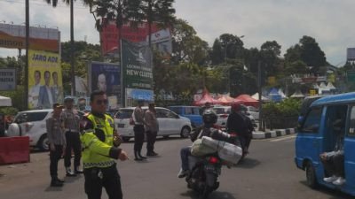 Satlantas Polres Bogor Berlakukan One Way Arah Jakarta Menuju Kawasan Puncak