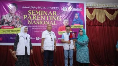 Ketua TP. PKK Kabupaten Asahan Ikuti Seminar Parenting Nasional