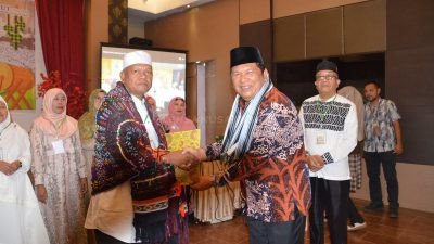 Wali Kota Irsan Lantik Majelis Ilmu Pengurus Ikatan Persaudaraan Haji Padang Sidempuan Kloter 9 Tahun 2023