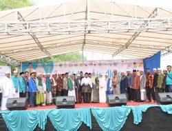 Bupati Tapsel Hadiri Silaturahmi Akbar di Ponpes Mangaraja Panusunan Akhir