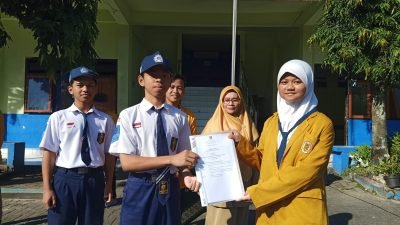 Ketua Pimda IPM Ngawi Lantik Pengurus Pimpinan Ranting IPM SMP MULIA