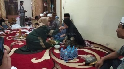 Jelang Keberangkatan ke Tanah Suci, Ketua DPC PKB Dapat Kejutan dari Wakil Bupati Labuhanbatu