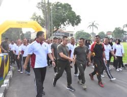 Jaga Sinergitas TNI – Polri di Bondowoso Olah Raga Bersama