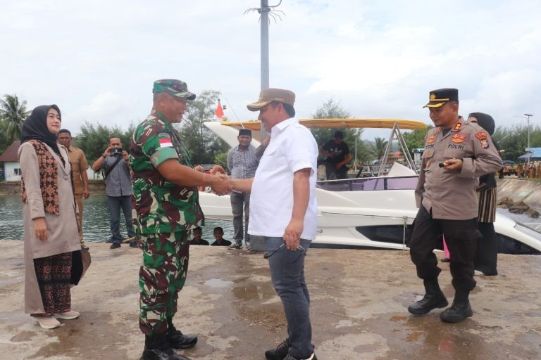 Bupati Kabupaten Pulau Taliabu