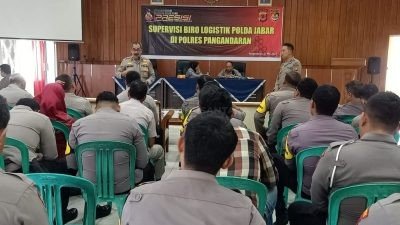 Tim Biro Logistik Polda Jabar Melaksanakan Pemeriksaan Kendaraan Dinas Polri di Polres Pangandaran