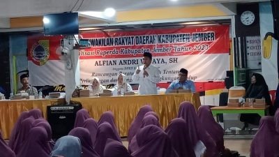 Anggota DPRD Jember Gelar Sosialisasi Raperda Pengelolaan Lingkungan Hidup