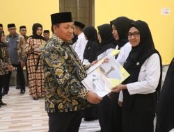 Tampil Sebagai Pembaca Doa, Safrudin Ahmad Dapat Hadiah Umroh dari Bupati Taliabu
