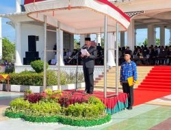 Bupati Rohil Pimpin Upacara Peringatan Hari Otonomi Daerah ke-27 dan Hardiknas