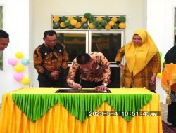 Bupati Rohil Afrizal Sintong Resmikan UPT Instalasi Farmasi Dinas Kesehatan