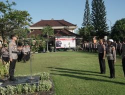 3 Personel Polresta Denpasar Terima Kenaikan Pangkat Perwira Pengabdian