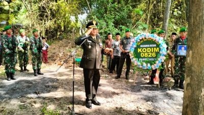 Dandim 0826 Pamekasan Pimpin Upacara Pemakaman Almarhum Peltu Muhammad Bakir Secara Militer