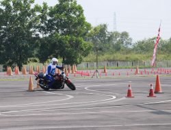 AHM Uji Kompetensi Para Instruktur Safety Riding