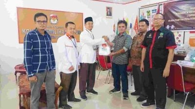 Targetkan 7 Kursi, DPD PKS Pasaman Mendaftarkan Bacaleg ke KPU