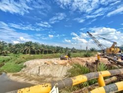 Rajut Konektivitas dan Ekonomi Masyarakat, PHR Lakukan Perbaikan Jembatan South Bekasap Mandau