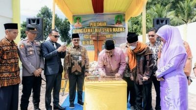 Gedung Megah Ruang Rawat Inap RSI Ibnu Sina Panti Yarsi Diresmikan, Bupati Pasaman Bantu Satu Unit Ambulans