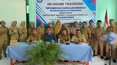 Refleksi Setahun IKM di SMPN 1 Taman Krocok Bondowoso