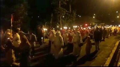 Puluhan Ribu Peserta Pawai Obor di Tapsel Meriahkan Tahun Baru Islam 1445 Hijriah