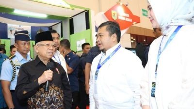 Wapres RI Kunjungi Stand Pemkab Tapsel di Apkasi Otonomi Expo 2023