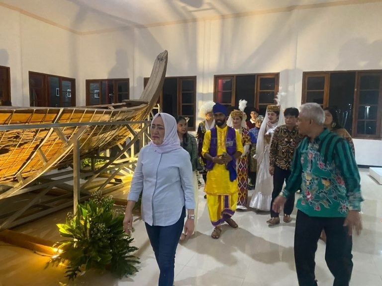 Bupati Bojonegoro