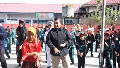 Bupati Tapsel Senam Pagi Bersama Siswa di Lapangan SDN 101201 Sipirok, Meriahkan Gebyar Sekolah Sehat