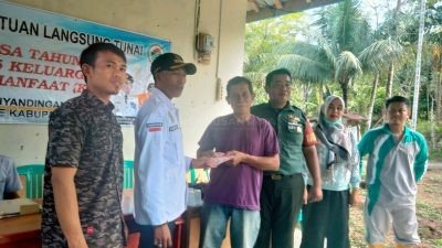25 Kepala Keluarga Desa Pemyandingan di Kaur Terima BLT DD Tahap II Tahun 2023