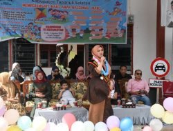 Hadiri Roadshow 15 Kecamatan, Bunda PAUD Tapsel Imbau Orang Tua Ajak Anaknya Gemar Membaca Buku
