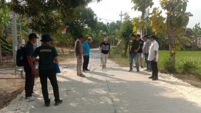 DPU Bina Marga Bojonegoro Monev Pelaksanaan Pembangunan APBD Tahun 2023 Rigid Beton di Desa Tulungagung-Malo