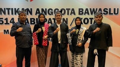 5 Anggota Bawaslu Bojonegoro Resmi Dilantik, Siap Maksimalkan Kinerja Jelang Pemilu 2024