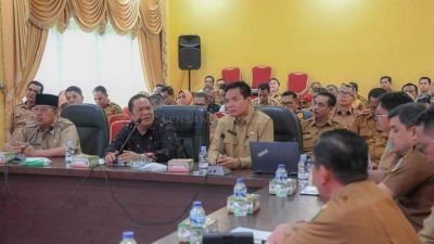 Kedatangan Tim Inspektorat Sumut ke Padangsidimpuan, Wali Kota Irsan Pinta Pimpinan OPD Kooperatif Sampaikan Data
