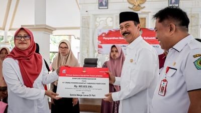 Wabup Pamekasan Fattah Jasin Salurkan Bantuan Asistensi Rehabilitasi Sosial Kewirausahaan untuk Penyandang Disabilitas