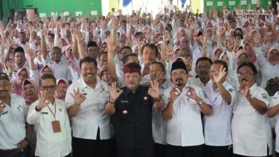 Melalui Bimtek Bersama Kang Marhaen, Disdik Nganjuk Tingkatkan Kompetensi Guru SD