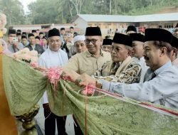 Anggota DPR RI Komisi IX Resmikan BLK Komunitas Darul Tauhid Salayo di Solok