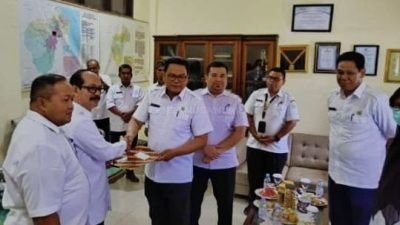 Dikabarkan Libur Panjang, Jabatan Kadisdik Aceh Tamiang Ternyata Dicopot, Pj Bupati Meurah Tunjuk Ini Pelaksana Tugasnya