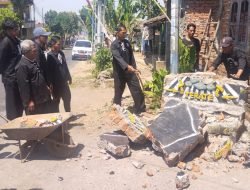Berdiri Diatas Fasilitas Umum, 356 Tugu Organisasi Silat di Jatim Dibongkar Sukarela
