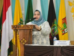Bupati Bengkalis Kasmarni Tutup Pelatihan Kepemimpinan Administrator Angkatan XII