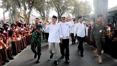 Dandim 0826 Turut Mengantar Bupati Pamekasan Baddrut Tamam yang Purna Tugas ke Kediamannya