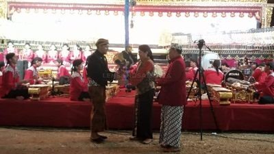 Lakon Semar Pegat, Mewarnai Acara Puncak Ruwat Bumi ke-6 Desa Purwonegoro Banjarnegara