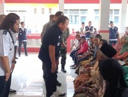 Bupati Jember Tinjau Langsung Penyaluran BLT DBHCHT di Desa Plalangan