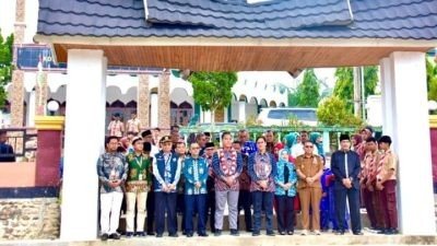 Pj Bupati Kampar Dampingi KPK RI Pada Penilaian Tahap Akhir di Desa Pulau Gadang