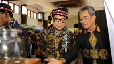 Buka KIM Festival 2023, Wali Kota Surabaya: KIM Jadi Corong Sosialisasi Program Pemerintah!