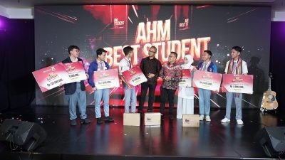 Water Purifier Tenaga Surya dan Pengaman Transaksi Digital Menangkan AHM Best Student 2023