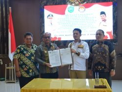 Pj Wali Kota Padangsidimpuan dan Bawaslu Tandatangani NPHD Pilkada 2024