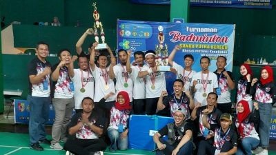 HKN ke-59, RSD Balung Jember Raih Juara 1 Turnamen Badminton