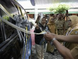 Bupati Blitar Resmikan Kendaraan Operasional UPT SDN Nglegok, Berikut Pesan yang Disampaikannya